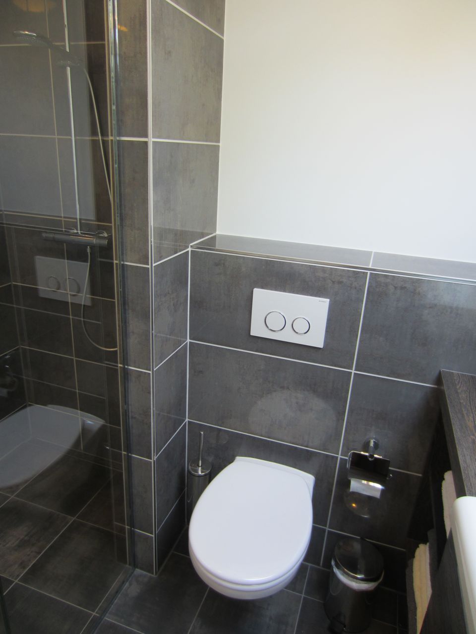 muiden nostalgie in de badkamer badkamer op een woonark voorzien van Spoelbak Voor Badkamer ~ muiden nostalgie in de badkamer badkamer op een woonark voorzien van
